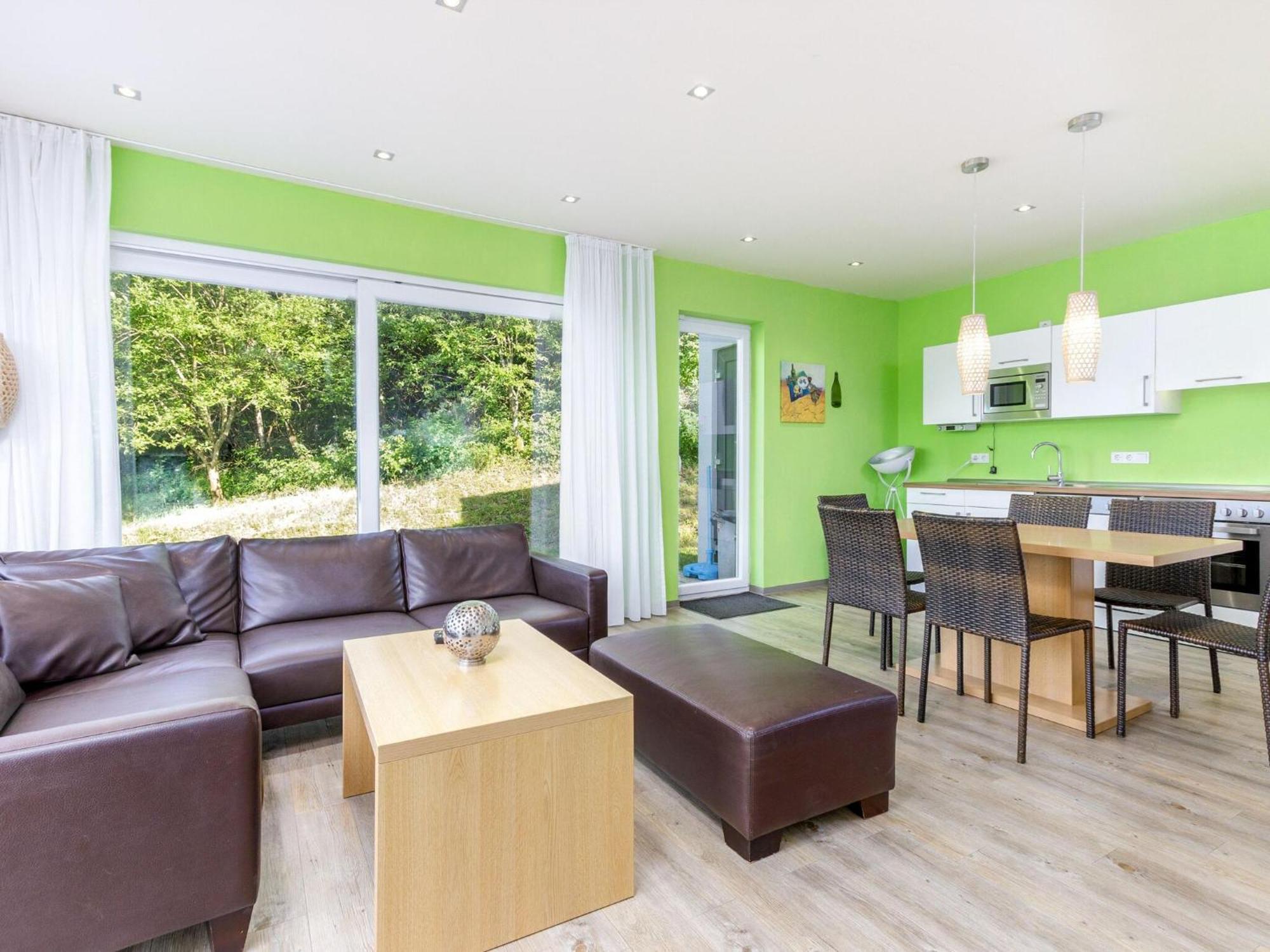Luxurious Bungalow In Waxweiler In The Eifel المظهر الخارجي الصورة