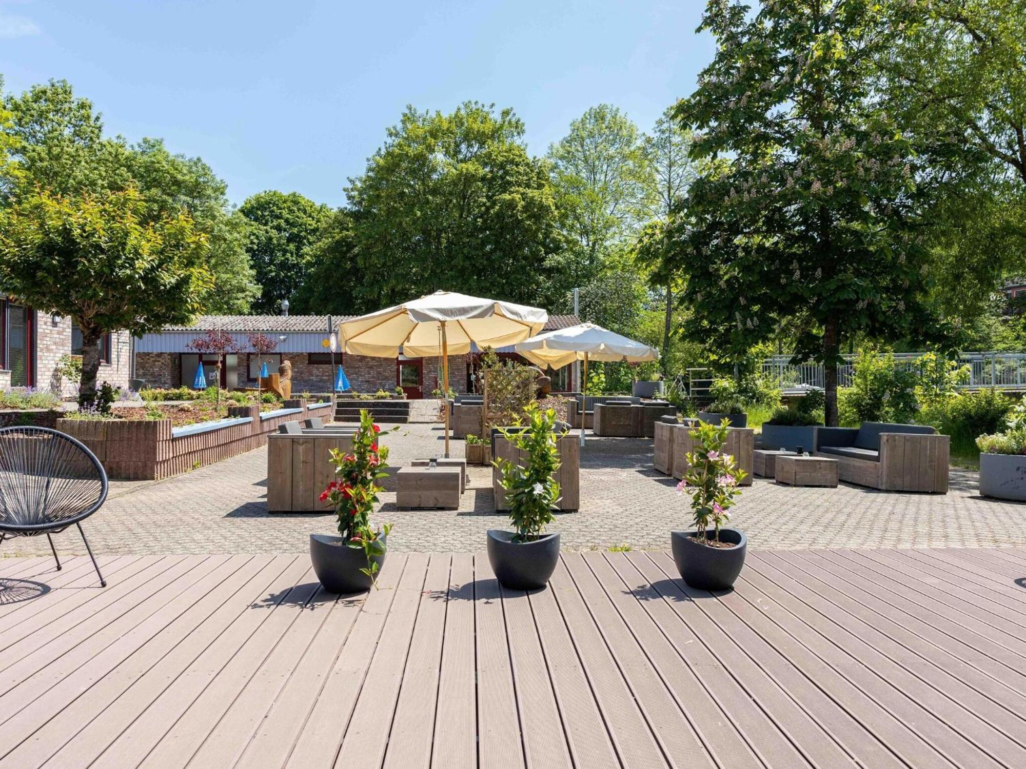 Luxurious Bungalow In Waxweiler In The Eifel المظهر الخارجي الصورة